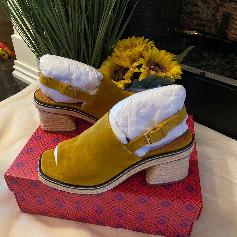 Tory Burch Espadrille Nat Suede - Picture 4 of 9